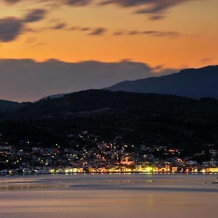 Kaminos Resort Límni エクステリア 写真