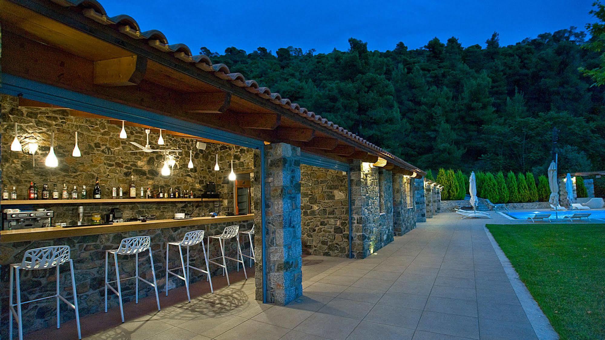 Kaminos Resort Límni エクステリア 写真